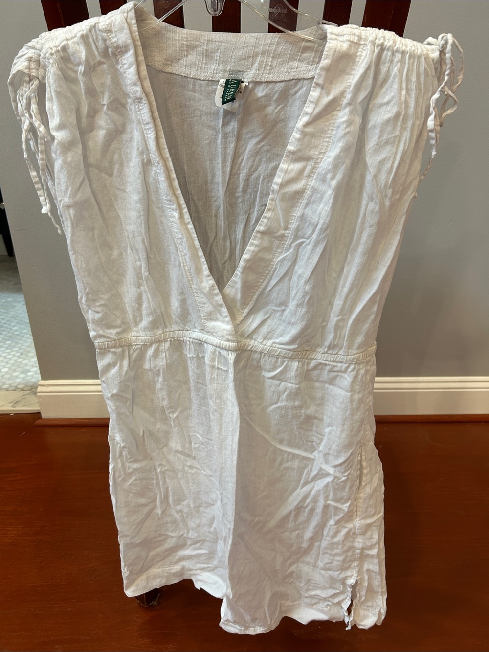 Ralph Lauren White Sleeveless V-Neck Cotton Dress
